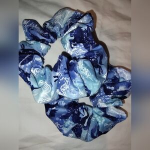 Twisted Stitch Sis Co. Unicorn scrunchies XL